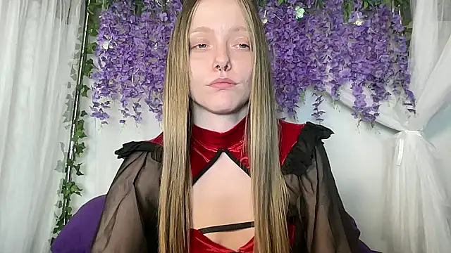 ElfGirlAna online show from 07/03/26, 02:56