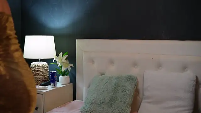 DaliaParis online show from 05/29/26, 08:37