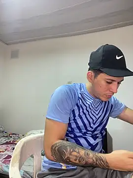 Snapshot of JadeeBlaze chatting on 04/08/26, 08:10 JadeeBlaze online show from 04/08/26, 08:10