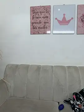 Snapshot of angel_rousse01 chatting on 04/02/26, 12:45 angel rousse01 online show from 04/02/26, 12:45