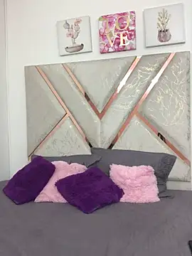 angel rousse01 online show from 05/08/26, 01:59