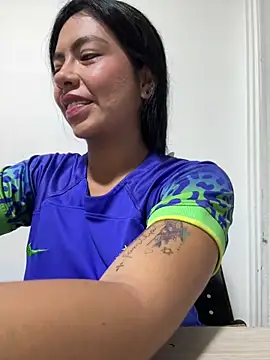 Snapshot of Noa_rousse01 chatting on 03/26/26, 07:23 Noa rousse01 online show from 03/26/26, 07:23