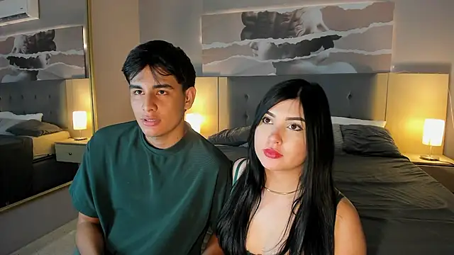 Snapshot of CleoandJames chatting on 03/27/26, 11:33 CleoandJames online show from 03/27/26, 11:33