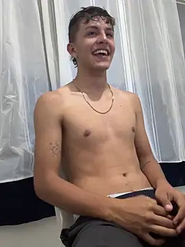 Snapshot of Mateo_savage chatting on 03/28/26, 04:30 Mateo savage online show from 03/28/26, 04:30