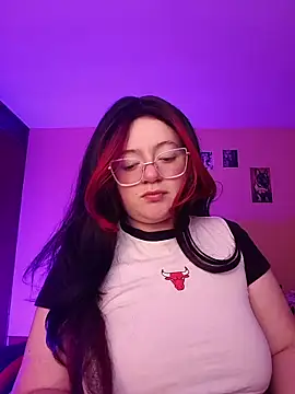 Gigi hart7 online show from 05/04/26, 02:15