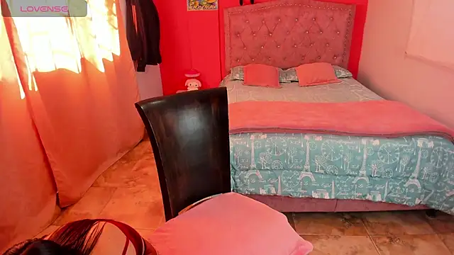 Snapshot of Sofia_Hot_Latina chatting on 05/07/26, 07:06 Sofia Hot Latina online show from 05/07/26, 07:06