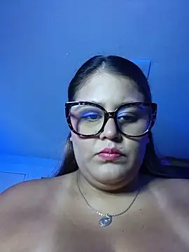 Bonny rousse01 online show from 06/06/26, 12:43