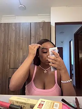 Kloe rousse01 online show from 04/14/26, 07:41