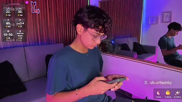 Oliver20   online show from 03/29/26, 04:47