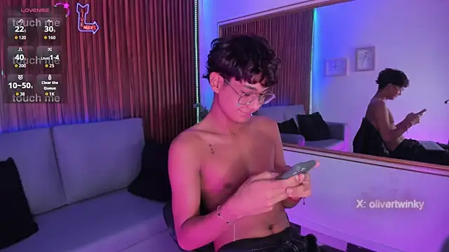 Oliver20   online show from 03/28/26, 04:57