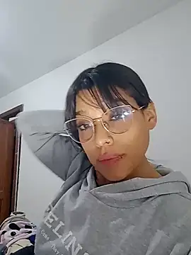 avalustyy online show from 04/01/26, 12:57