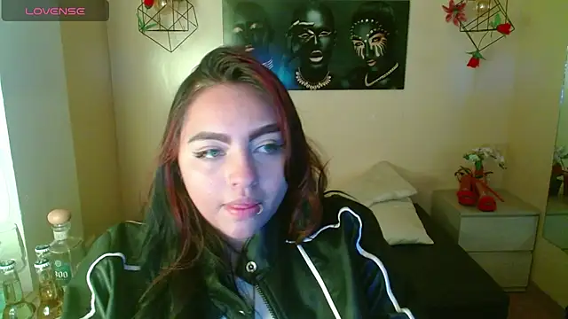 Snapshot of Miley_Clarck chatting on 03/26/26, 12:58 Miley Clarck online show from 03/26/26, 12:58