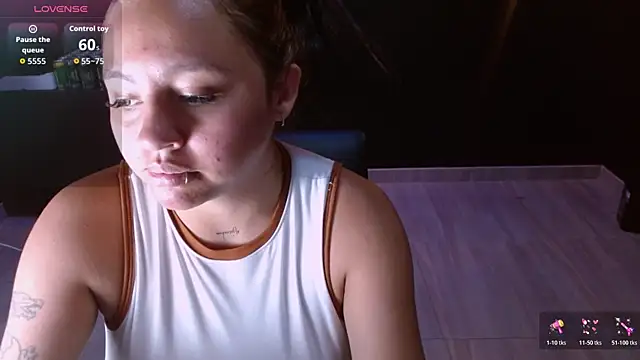 Miley Clarck online show from 06/01/26, 07:46