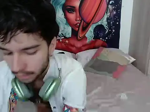 Snapshot of Adrien_polo chatting on 05/31/26, 07:47 Adrien polo online show from 05/31/26, 07:47