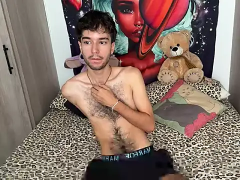 Snapshot of Adrien_polo chatting on 05/01/26, 04:01 Adrien polo online show from 05/01/26, 04:01