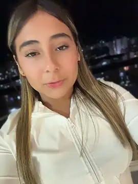 Snapshot of MelodyRey__ chatting on 04/12/26, 12:36 MelodyRey online show from 04/12/26, 12:36