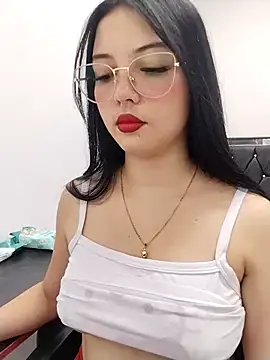 veleria allurin online show from 06/29/26, 01:55