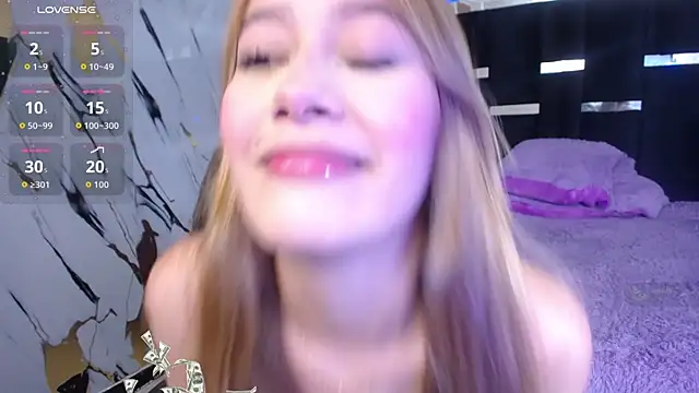 Daniela-hill online show from 04/07/26, 04:03