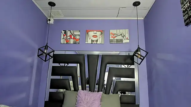  ArchieBlu  online show from 04/02/26, 03:35