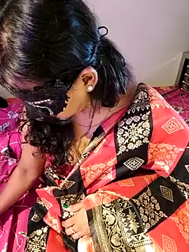 Lena mahiyaa online show from 05/05/26, 04:48