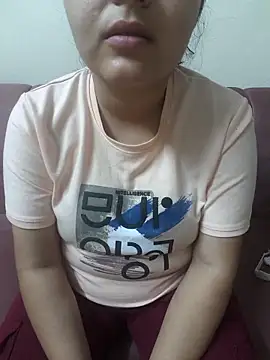 neelam rawat online show from 04/05/26, 01:12