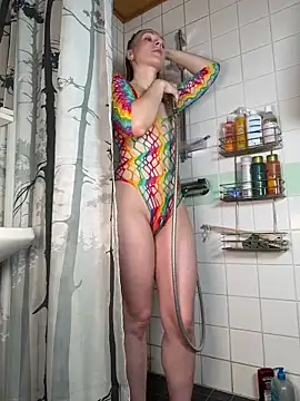 Snapshot of Ani-Dream chatting on 04/09/26, 07:58 Ani-Dream online show from 04/09/26, 07:58