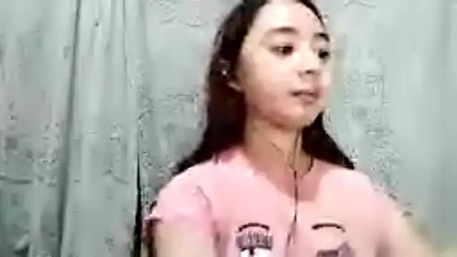 LenoraLacassagne online show from 04/08/26, 03:13