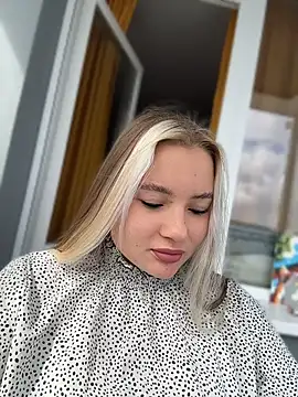 Mrs Lust online show from 05/22/26, 04:21