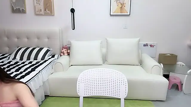 shuangshuang3 online show from 03/31/26, 02:08