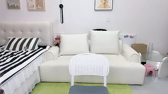 shuangshuang3 online show from 05/10/26, 10:52