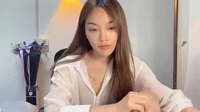 leilei998 online show from 04/13/26, 09:02