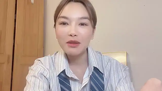 leilei998 online show from 04/07/26, 03:03