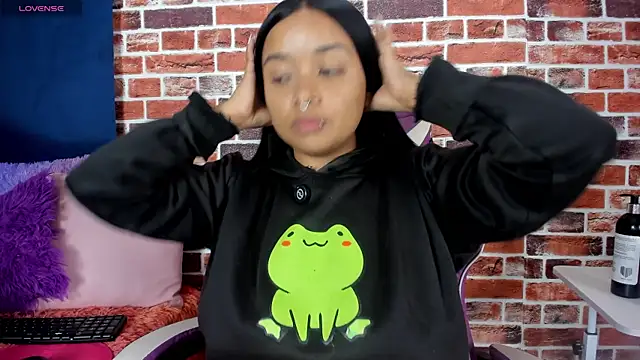 SofiiaCutee online show from 04/29/26, 03:32