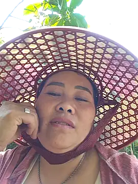 Snapshot of Nin-anna chatting on 04/13/26, 08:40 Nin-anna online show from 04/13/26, 08:40