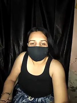 REENA-STRIP online show from 04/25/26, 02:58