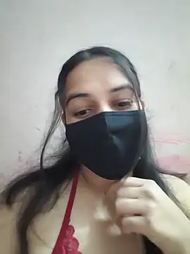 REENA-STRIP online show from 05/17/26, 08:25