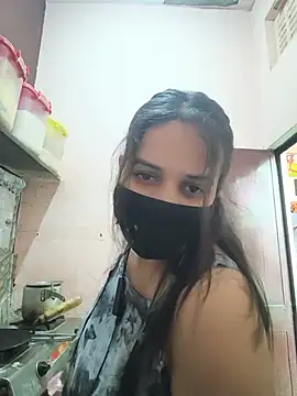 REENA-STRIP online show from 05/16/26, 06:56