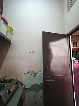 REENA-STRIP online show from 05/30/26, 07:36
