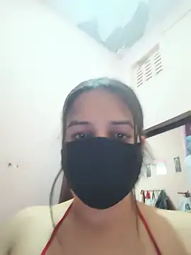 REENA-STRIP online show from 06/03/26, 06:45