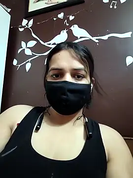 REENA-STRIP online show from 04/26/26, 08:00