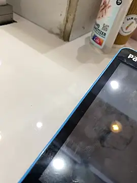 boy good12 online show from 04/02/26, 09:38