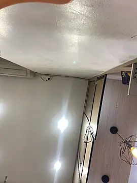 boy good12 online show from 04/19/26, 04:08