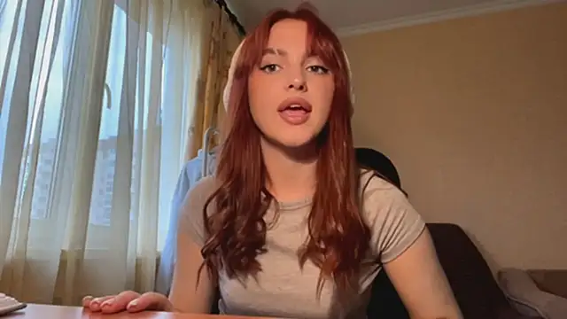 Snapshot of alisaonlyforu chatting on 04/01/26, 06:04 alisaonlyforu online show from 04/01/26, 06:04