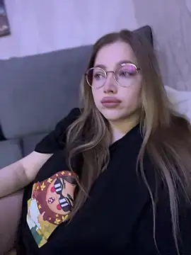 milana millka online show from 04/14/26, 09:58