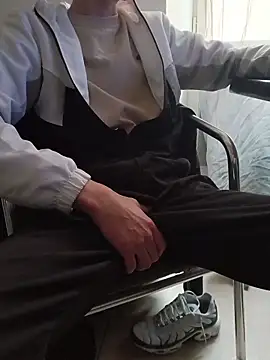 Skinboy06 online show from 04/26/26, 01:08