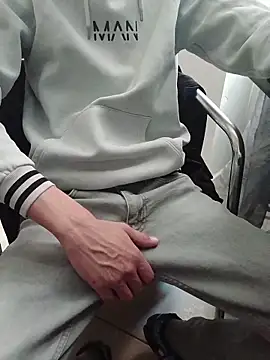 Skinboy06 online show from 03/31/26, 10:50