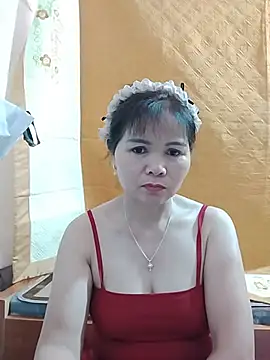 Snapshot of art_po19 chatting on 05/30/26, 10:43 art po19 online show from 05/30/26, 10:43