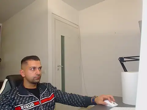 BryceReign online show from 04/11/26, 04:09