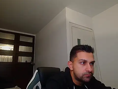 BryceReign online show from 05/22/26, 04:21