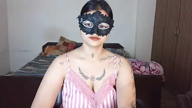 Snapshot of Punjabi_baddie_ chatting on 05/25/26, 12:43 Punjabi baddie online show from 05/25/26, 12:43